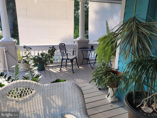 15 W BOLTON AVE, Absecon, NJ 08201