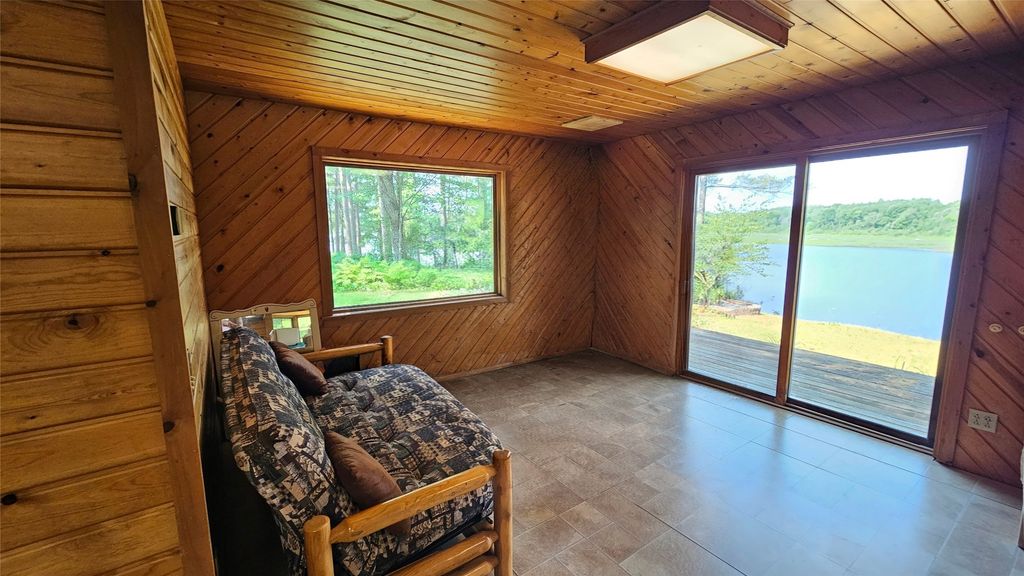 Image 9 of property listing at 3555 N Birch Lane, Radisson, WI 54867