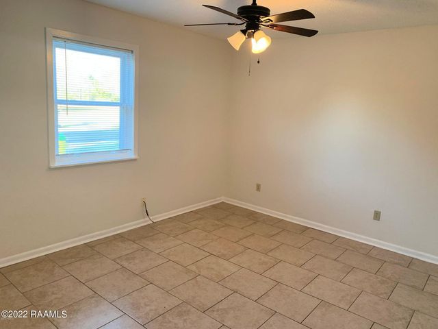 220 Briarcliff Drive, Youngsville, LA 70592