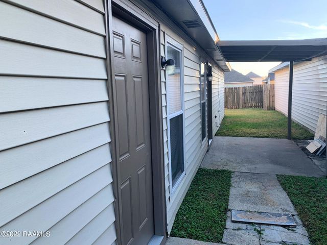 220 Briarcliff Drive, Youngsville, LA 70592