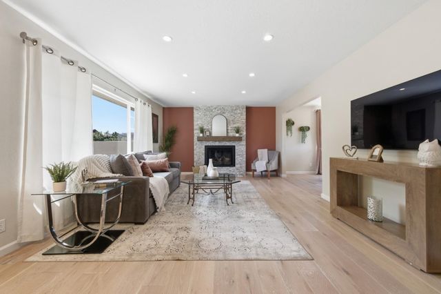26945 Halifax Place, Hayward, CA 94542