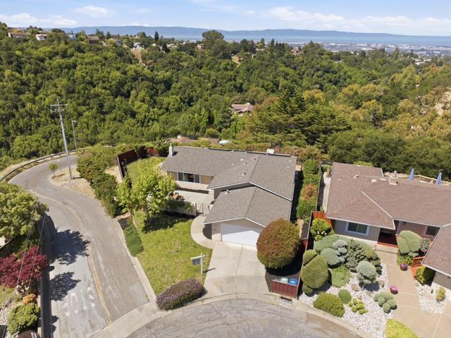 26945 Halifax Place, Hayward, CA 94542