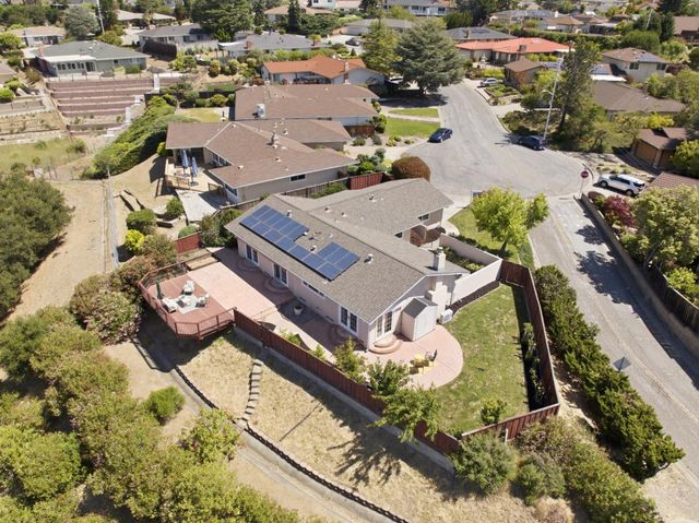 26945 Halifax Place, Hayward, CA 94542