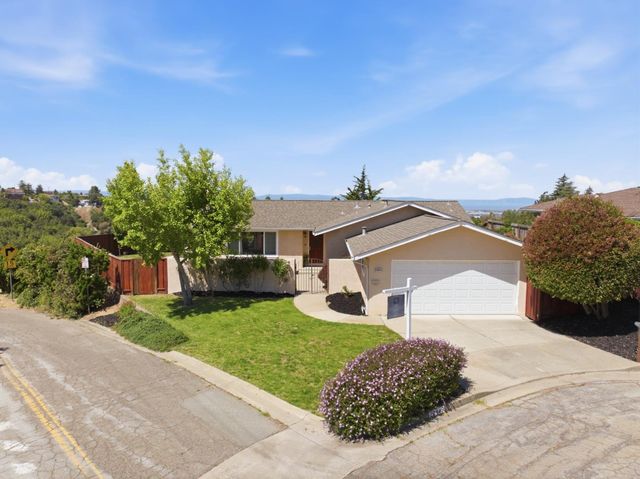 26945 Halifax Place, Hayward, CA 94542
