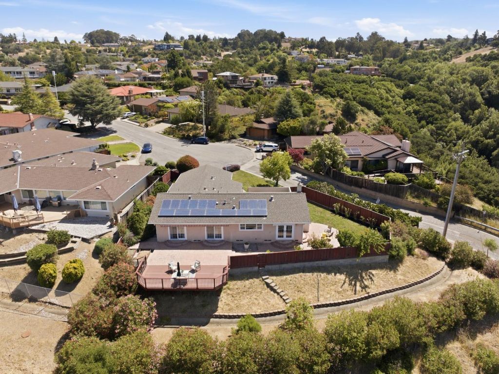 26945 Halifax Place, Hayward, CA 94542