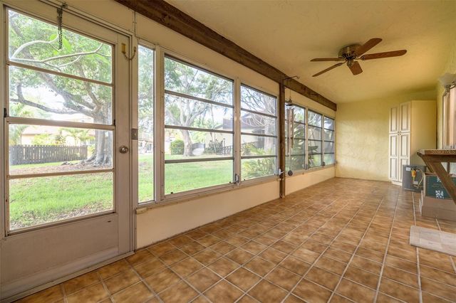 2101 SUNSET POINT ROAD 1305, Clearwater, FL 33765