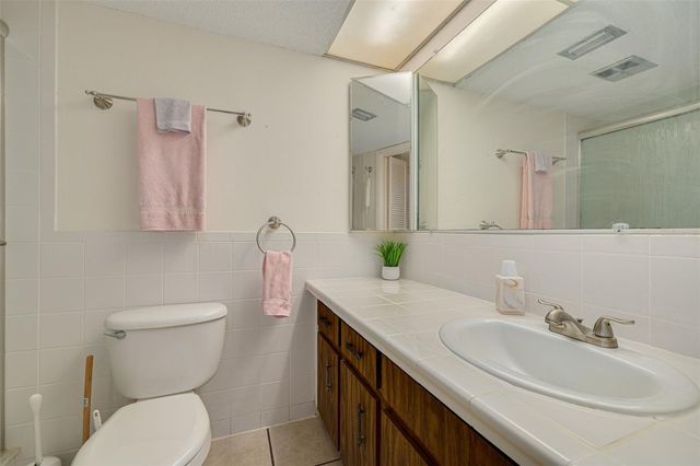 2101 SUNSET POINT ROAD 1305, Clearwater, FL 33765