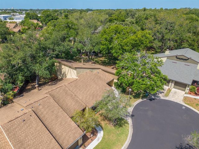 2101 SUNSET POINT ROAD 1305, Clearwater, FL 33765