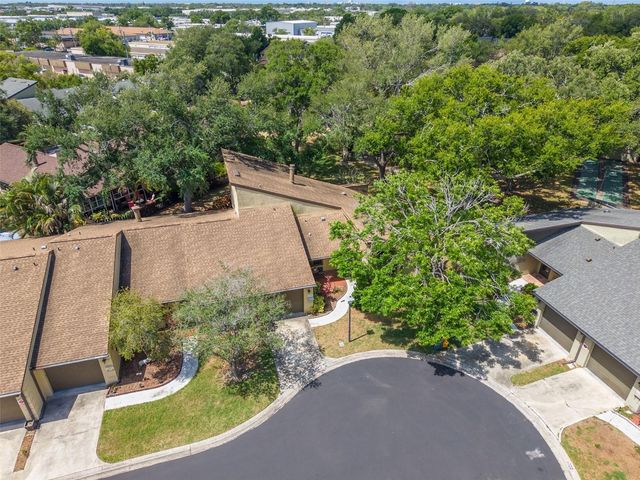 2101 SUNSET POINT ROAD 1305, Clearwater, FL 33765