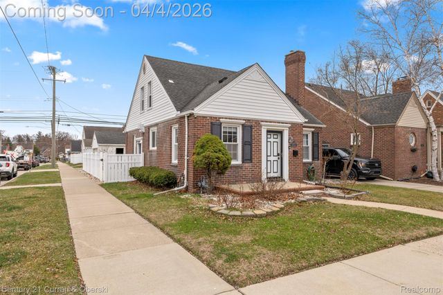 22801 Buckingham Street, Dearborn, MI 48128