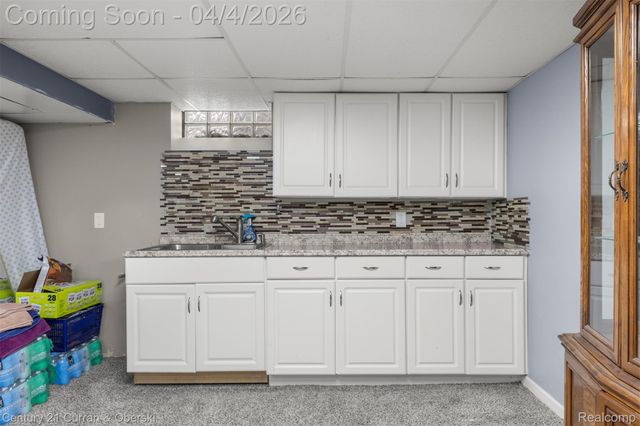 22801 Buckingham Street, Dearborn, MI 48128