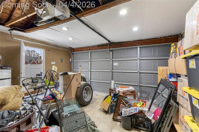 22801 Buckingham Street, Dearborn, MI 48128