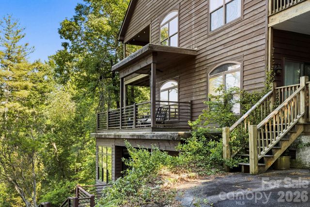 30 Lower Tanglewood Road E 2, Lake Toxaway, NC 28747
