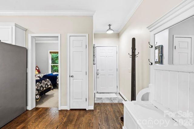 30 Lower Tanglewood Road E 2, Lake Toxaway, NC 28747