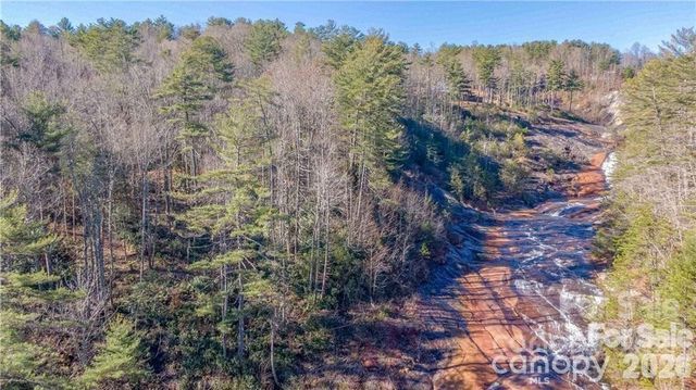30 Lower Tanglewood Road E 2, Lake Toxaway, NC 28747