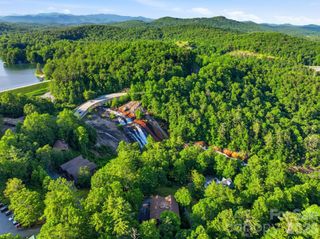 30 Lower Tanglewood Road E 2, Lake Toxaway, NC 28747