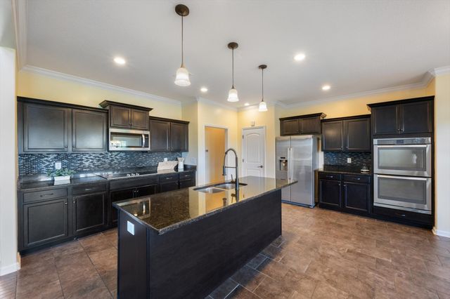 668 Sturdivant Dr, Clarksville, TN 37042