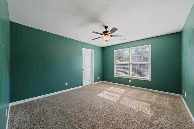 668 Sturdivant Dr, Clarksville, TN 37042