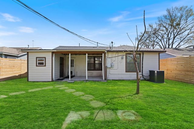 1923 Tabor Street, Houston, TX 77009
