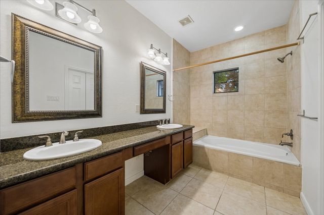 5222 Brinkman Court, Houston, TX 77091