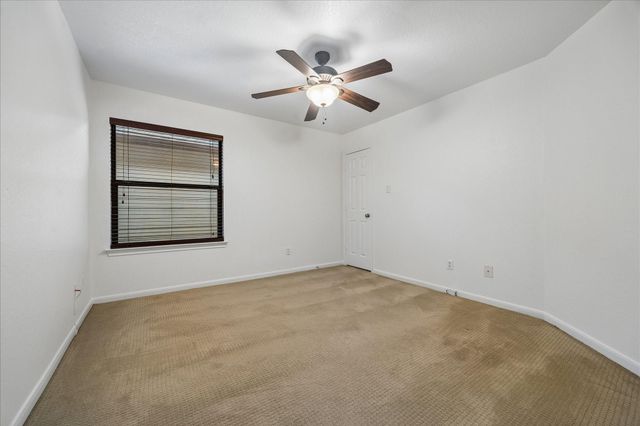 5222 Brinkman Court, Houston, TX 77091