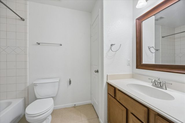 5222 Brinkman Court, Houston, TX 77091
