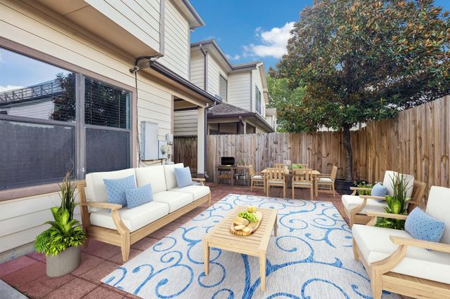 5222 Brinkman Court, Houston, TX 77091