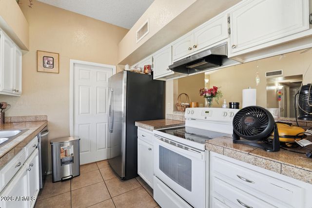 11226 N 60TH Court, Glendale, AZ 85304