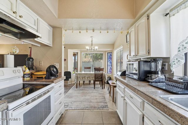 11226 N 60TH Court, Glendale, AZ 85304