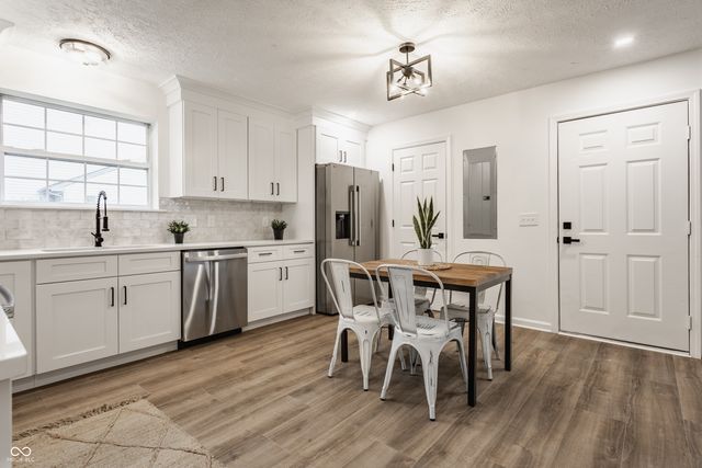 3752 Fetlock Drive, Indianapolis, IN 46227