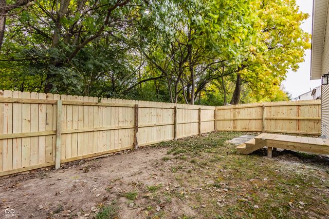 3752 Fetlock Drive, Indianapolis, IN 46227