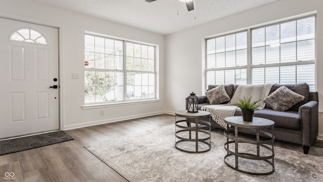 3752 Fetlock Drive, Indianapolis, IN 46227