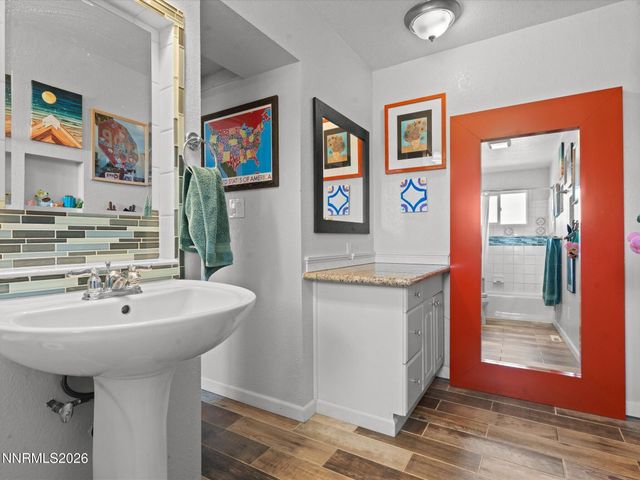 2530 Henning Lane, Minden, NV 89423