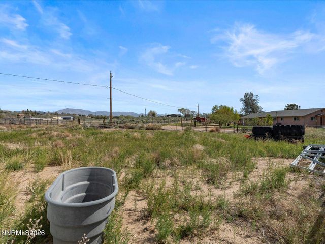 2530 Henning Lane, Minden, NV 89423