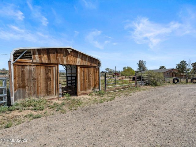 2530 Henning Lane, Minden, NV 89423