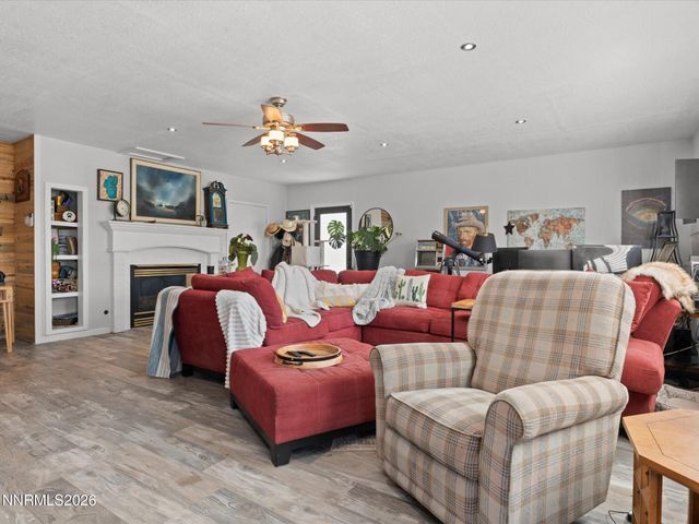 2530 Henning Lane, Minden, NV 89423