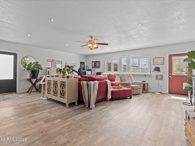2530 Henning Lane, Minden, NV 89423