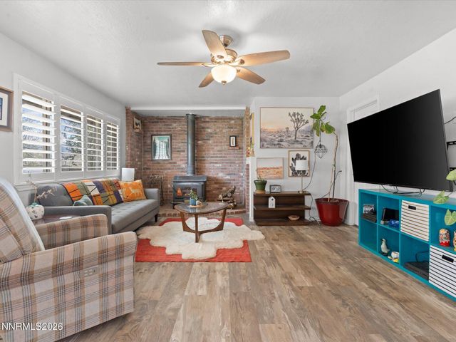 2530 Henning Lane, Minden, NV 89423