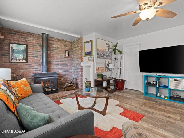 2530 Henning Lane, Minden, NV 89423