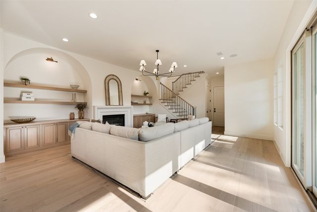 6402 Westlake Avenue, Dallas, TX 75214