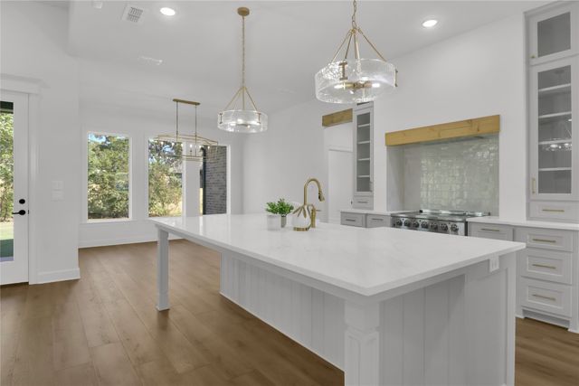 17560 Sugar Bluff Lane, Flint, TX 75762