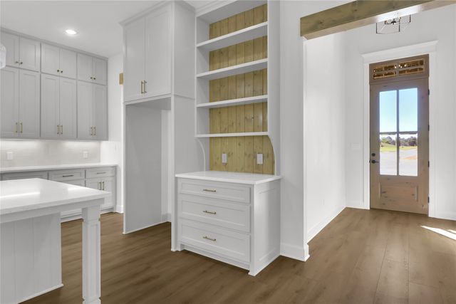 17560 Sugar Bluff Lane, Flint, TX 75762