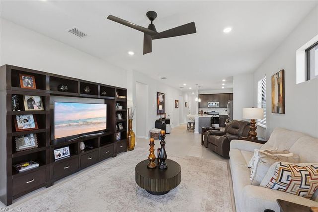 24882 Marina Del Ray DR, Bonita Springs, FL 34135