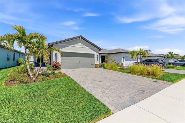 24882 Marina Del Ray DR, Bonita Springs, FL 34135
