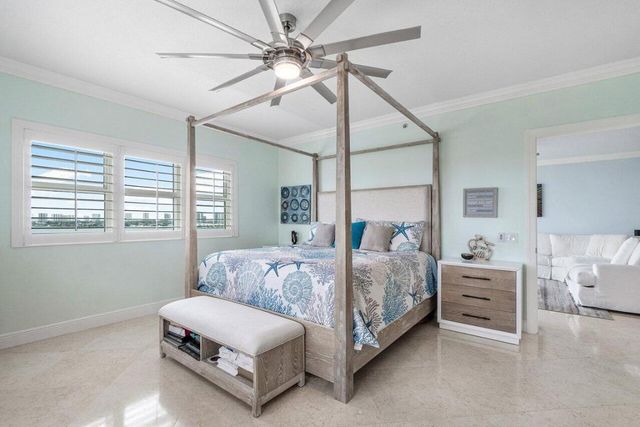 2650 Lake Shore Drive 701, Riviera Beach, FL 33404