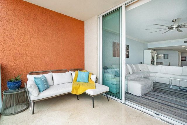 2650 Lake Shore Drive 701, Riviera Beach, FL 33404