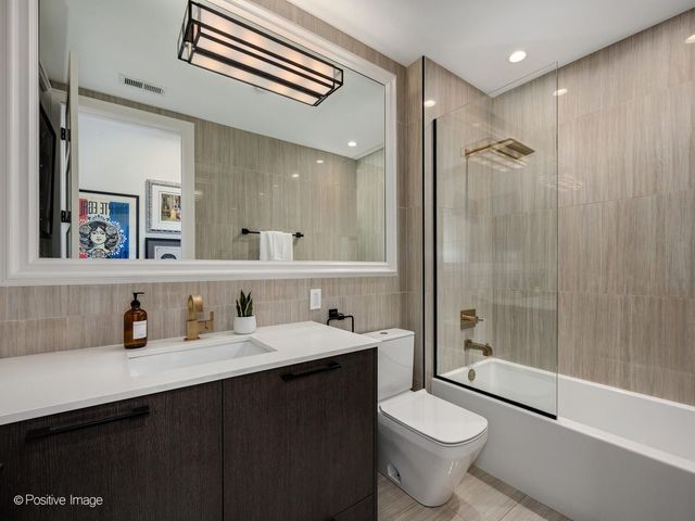 2800 N LINCOLN Avenue 4S, Chicago, IL 60657