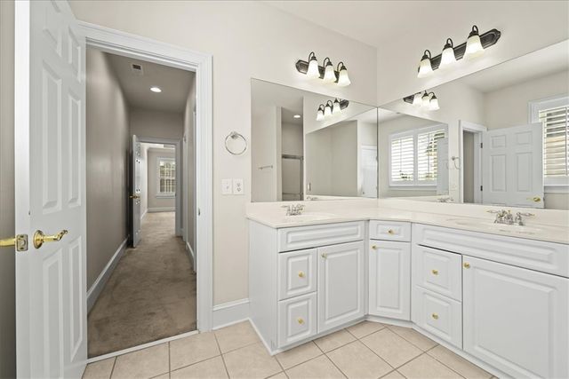 38 Angus Run, Seneca, SC 29672