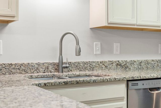 189 Ella Kinley Cir Unit 203, Myrtle Beach, SC 29588