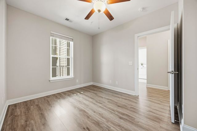 189 Ella Kinley Cir Unit 203, Myrtle Beach, SC 29588